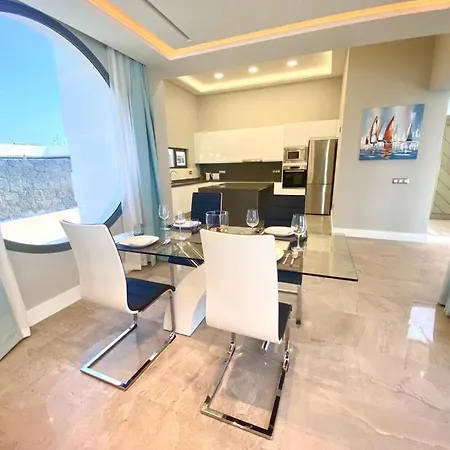 Luxury Olivia 3 Beds - 3 Baths Puerto del Carmen