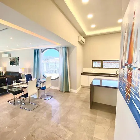 Luxury Olivia 3 Beds - 3 Baths * Puerto del Carmen